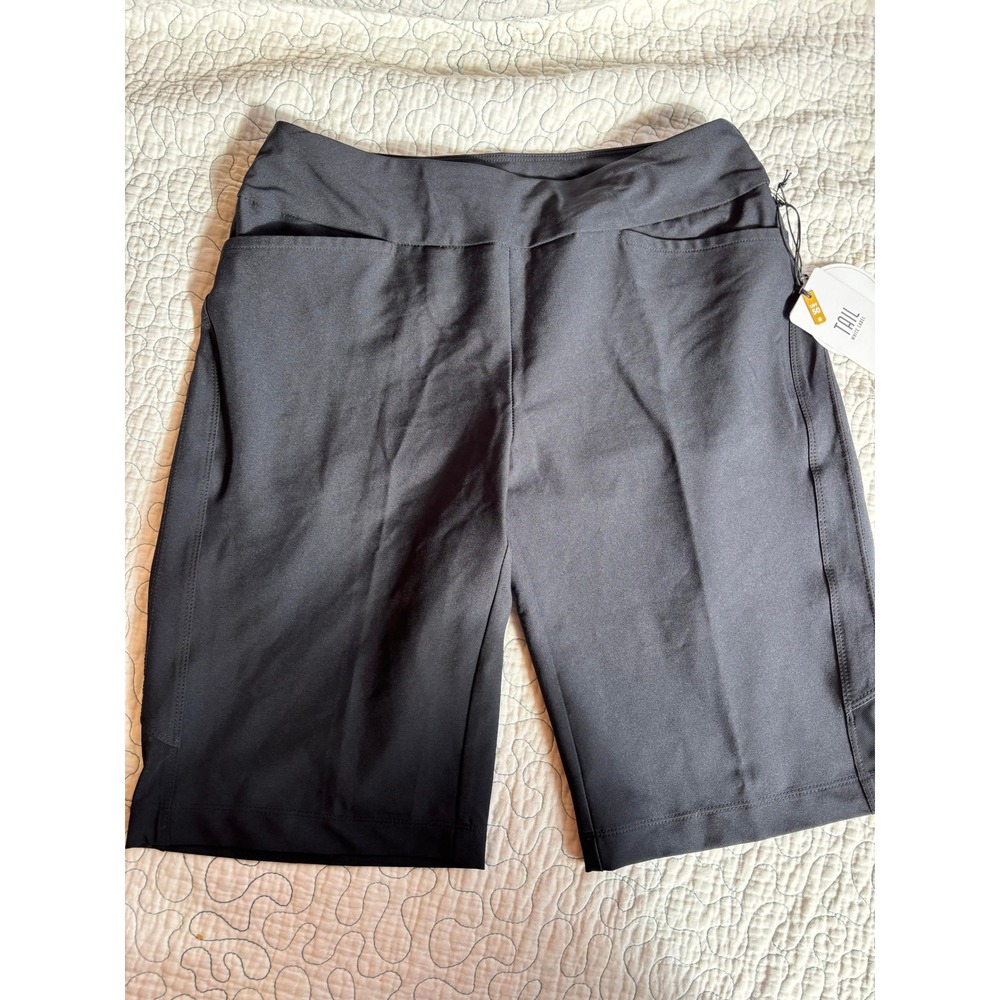Tail White Label Onyx‎ Black Mesh Insert Golf Shorts Womens Size 6